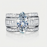 Βερόνικα | Σετ δαχτυλιδιών με διαμαντένια λάμψη και χρυσές λεπτομέρειες